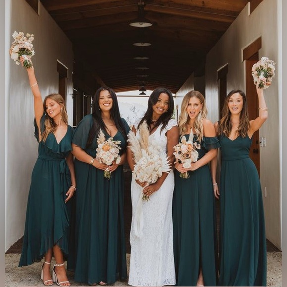 Show Me Your Mumu NWT Jenn V-Neck Maxi Dress in Emerald Chiffon- Size M - Picture 4 of 7